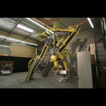Arch, 2008, Steel, fiberglass and paint, 238 in. x 216 in. x 216 in. Glenn Kaino