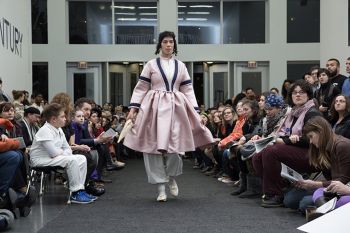 The Rational Dress Society Presents a History of Counter-Fashion, 2016, performance documentation, the Museum of Contemporary Art, Chicago Maura Brewer