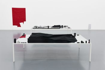Installation View, UNTITLED PERIOD PIECE, 201, Bonner Kunstverein, Bonn, Germany, dimensions variable Amanda Ross-Ho