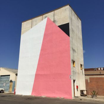 1 Shift; 2016; Santa Barbara, CA; acrylic on plaster and concrete building facade; 538.8 in. x 404.4 in. Tofer Chin
