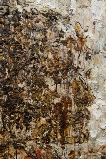 REMEMBER HER BEAUTY SALON (detail); 2018; oil on linen; 33 in. x 35.5 in. Andy Robert