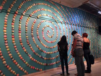 Multiverso; 2016; installation, interior; Agua Fuerte; Chihuahua, Mexico; 1,550 re-purposed acrylic “Botts” dots, spray enamel; 4 in. diameter each; dimensions variable Ismael de Anda III